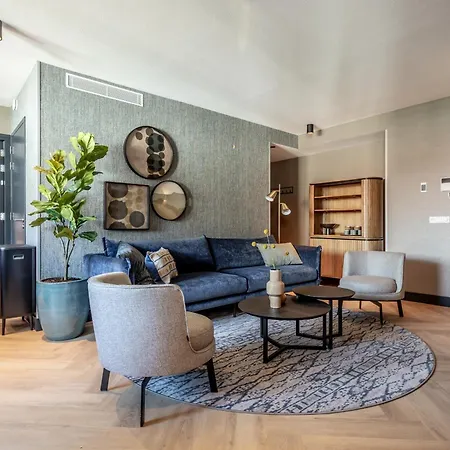 Apartment Bizstay