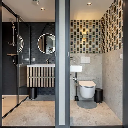 Bizstay Apartment